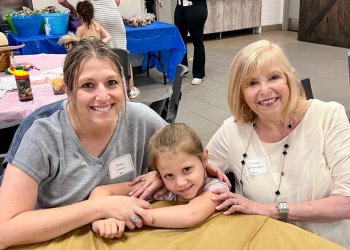 Robin Cremer, Alexandra Cremer, Grandma Tamara Morgenstern for Grandparents Day