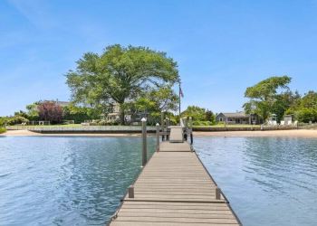 The two-lot compound at 98 and 102 Little Neck Road in Southampton is asking $10 million.Rise Media for Sotheby’s International Realty