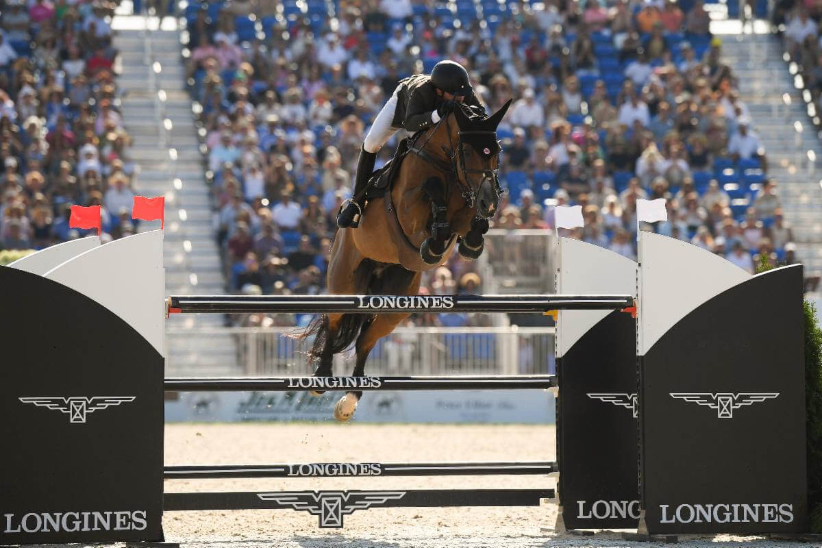 Daniel Bluman (ISR) and Ladriano Z won the $425,000 Longines Hampton Classic 5* Grand Prix (KindMedia)