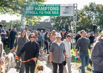 The Walk Begins at ARF's Stroll to the Sea Dog Walk