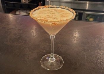 Almond Co-Co Nutz cocktail