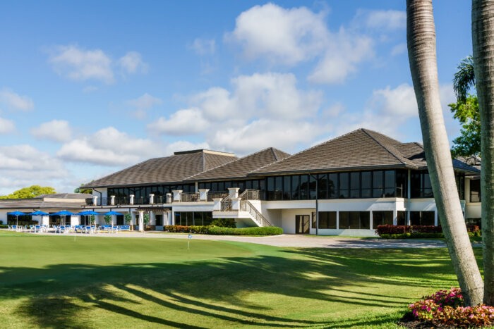 The Seagate Golf Club has been recently renovated.