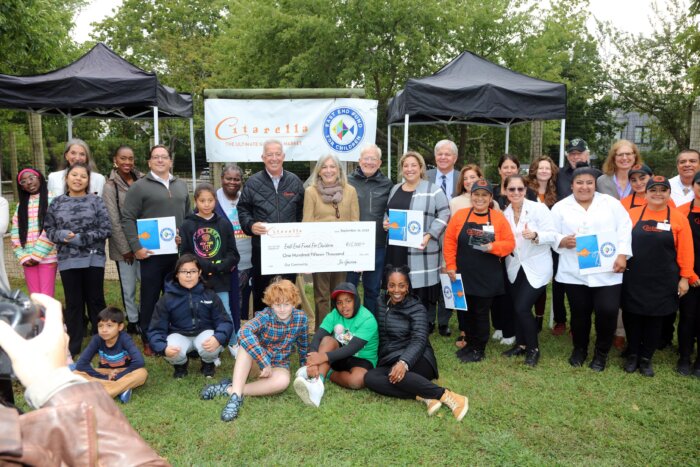 Citarella has partnered with the East End Fund for Children receives $115,000 Check from Citarella Gourmet Market IN 2023.