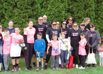 Breastie Besties at East End Walk & Family Fun Day