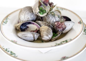 The little neck clams at Bistro Ete