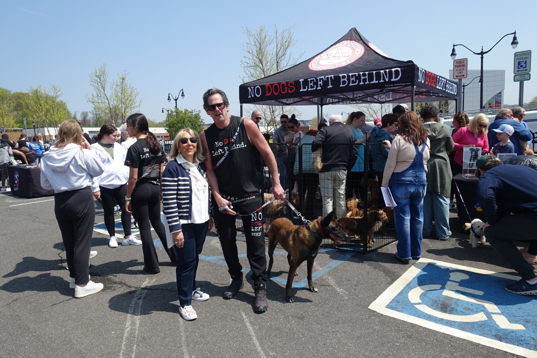 Candy Udell and Jeffrey Beri of No Dogs Left Behind