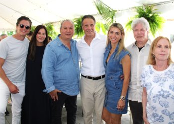 Ari Ackerman, Stephanie Knepper Basman, Rabbi Marc Schneier, Andrew Cuomo, Simi Teitelbaum Schneier, Ken Sunshine, Dr. Nancy Hollander at the Hampton Synagogue