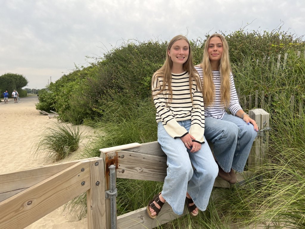 Ariana Zajac and Ella Gershon, founders of Hamptons Hound