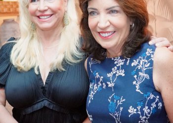 Laura Lovelace, Gov. Kathy Hochul at 75 Main