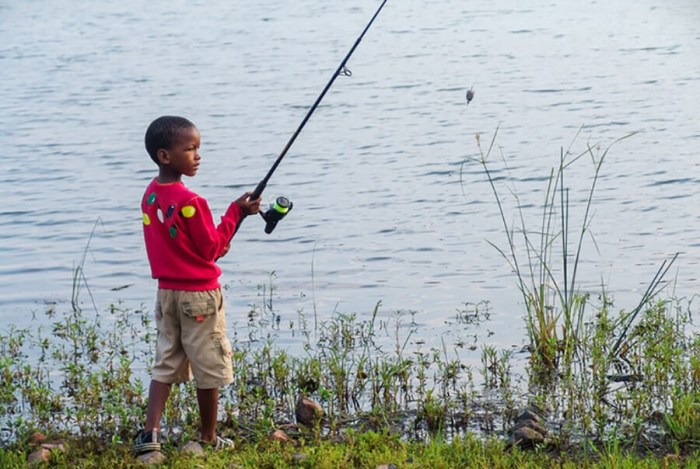 Teach your kids to fish with a rod and reel!