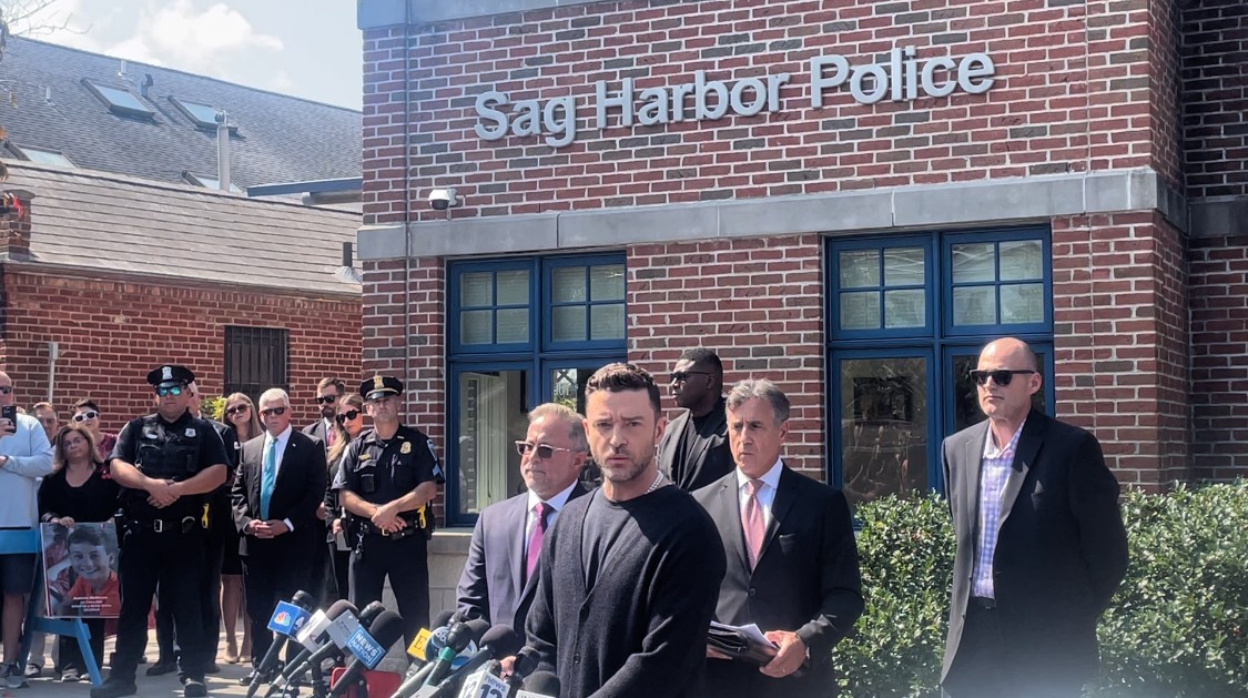 Justin Timberlake outside the Sag Harbor Village Police Headquarters