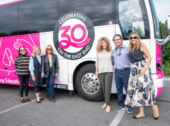 Mady Schuman, Cathy Tweedy, Ann Ciardullo, Julie Ratner (Co-Founder and Chair), Geoff Lynch (Pres. Hampton Jitney), Amanda Frazer (Lisa Tamburini) - Ellen Hermanson Foundation and Hampton Jitney