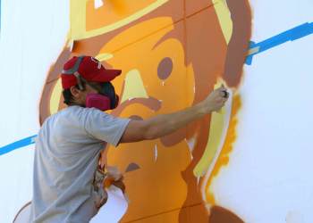 fnnch painting one of his iconic Honey Bears on view at DTR Modern Gallery