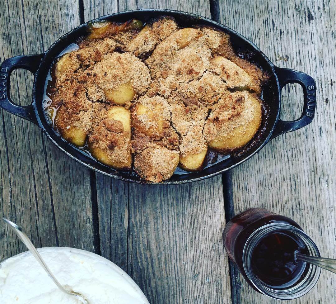 Almond Apple Crisp