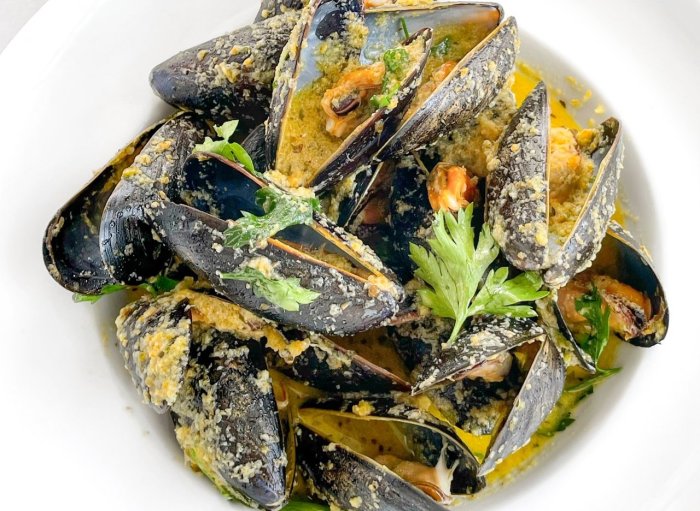 Chef Hensel's soffritto mussels.