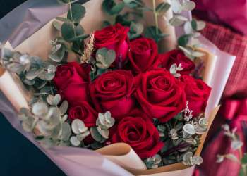 Check out where you can pick up specialized Valentine's Day flowers all around the East End.