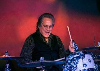 See Max Weinberg on the North Fork